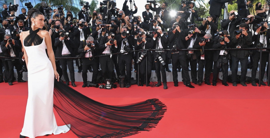 How Celebrities Really Find Their Red Carpet Dresses